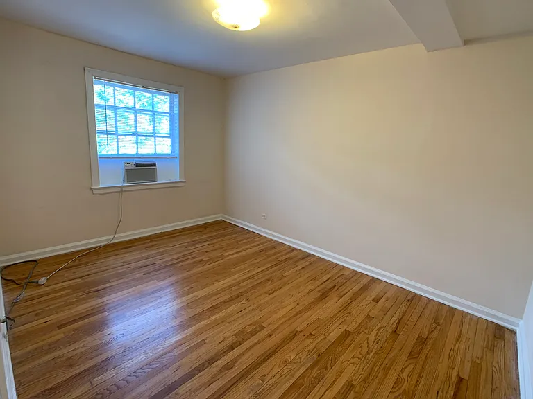 2848 Thornhill Rd — Photo 21