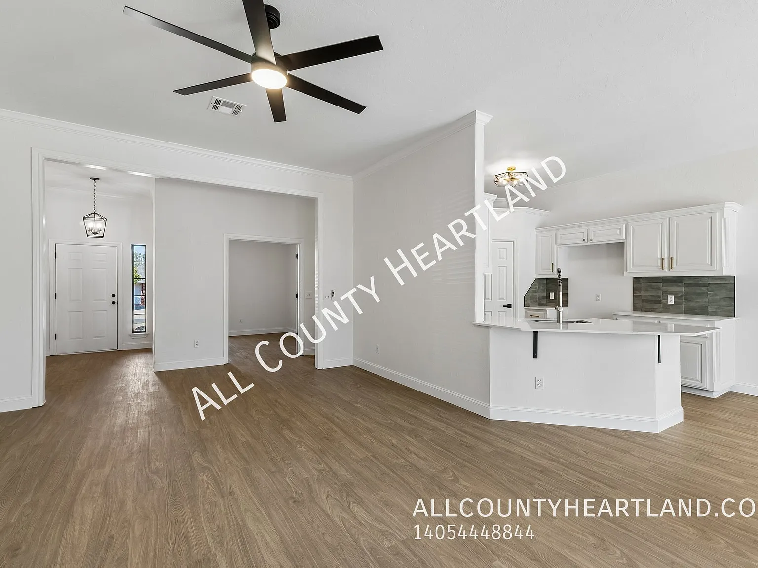 Updated Edmond Move In Ready Home for Lease! — Photo 3