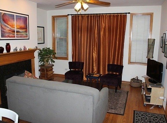3rd image of 4335 N Ashland Ave #3N