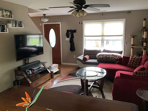 4th image of 1118 Stagecoach Rd