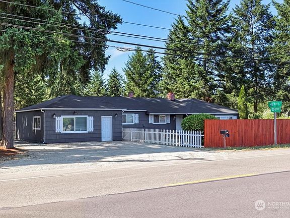 2nd image of 4202 224th Street E