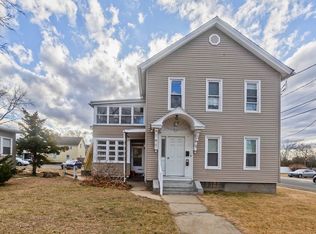 156 East St, Chicopee, MA 01020