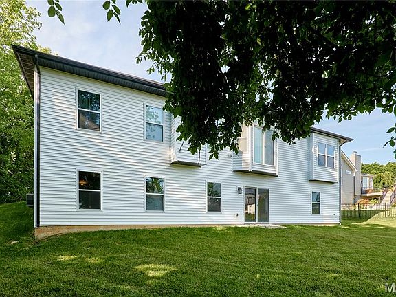 4th image of 10253 Hawthorn Rd