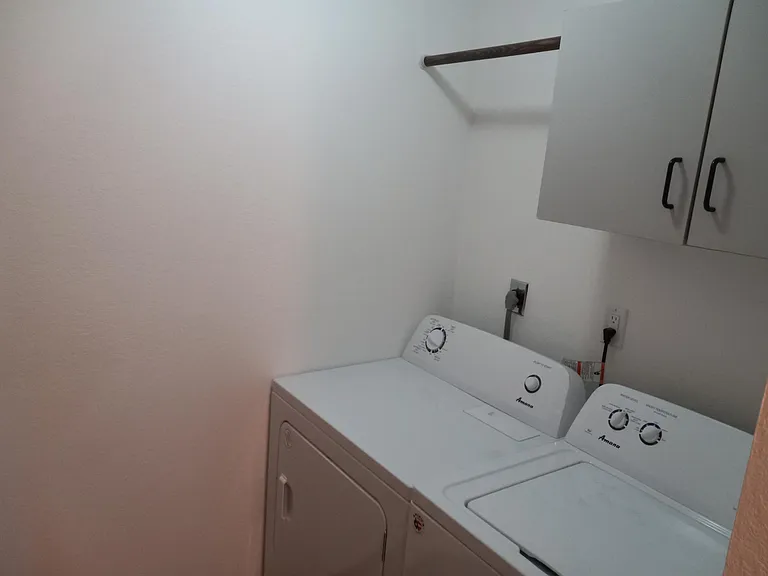 1799 Glenwood Ct — Photo 24