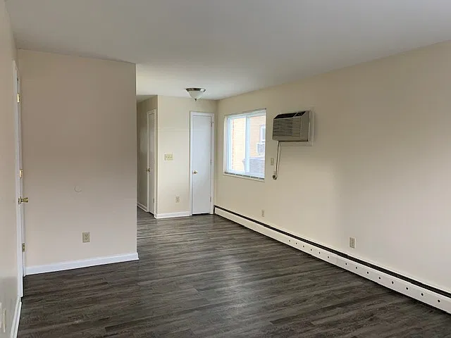 1 bed, 547 sqft, $800 — Photo 3