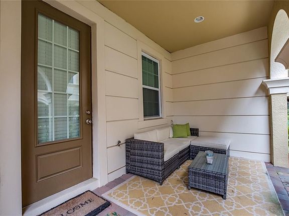 5th image of 740 Lobelia Dr