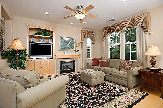 5459 Old Westbury Way photo 1