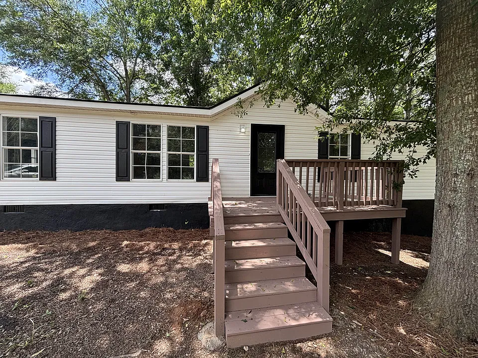 3371 Greensboro Rd