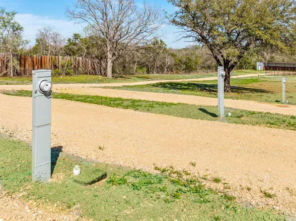 247 S Caddo St, Lipan, TX 76462