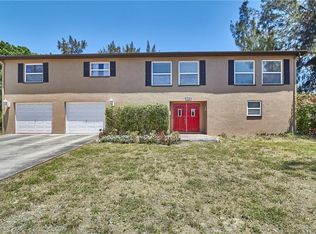 8100 Macoma Dr NE, Saint Petersburg, FL 33702
