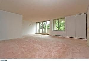 2nd image of 604-36 S Washington Sq #402