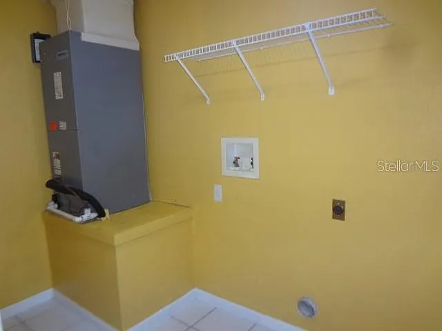64 Rockefeller Dr — Photo 22