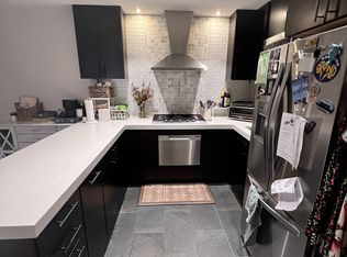 5808 Cove Landing Rd APT 304, Burke, VA 22015