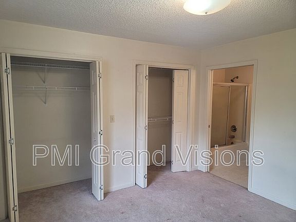 3rd image of 1305 18th St Unit 21