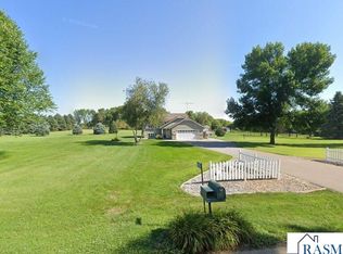 53508 192nd Ln, Lake Crystal, MN 56055