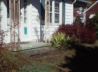 1317 Valley Rd, Tamaqua, PA 18252