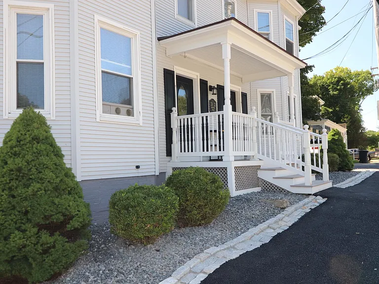 20B Whipple Rd #20-B — Photo 45