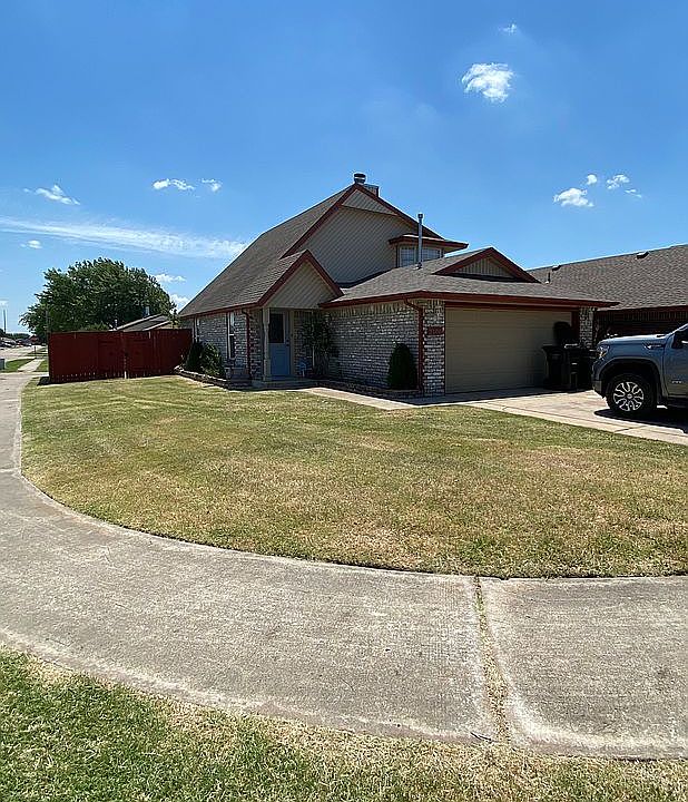 Front/intersection view