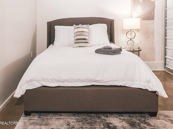 5th image of 116 S Gay St APT 201