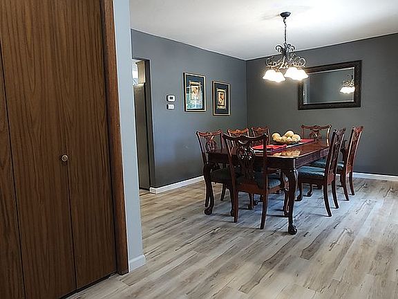 3rd image of 2893 Bella Vista Ln