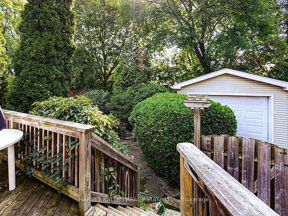 5th image of 109 Old Orchard Grv