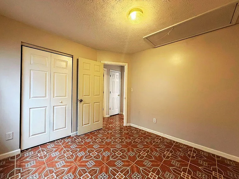5410 Twin Lakes Dr — Photo 22