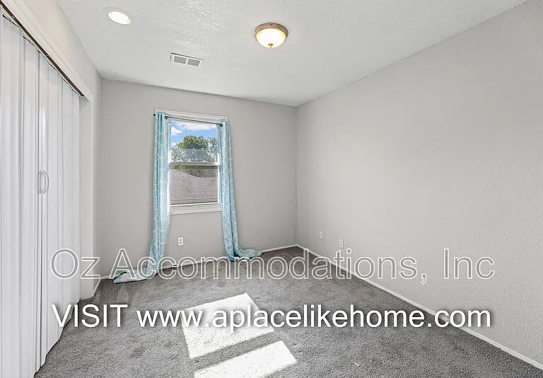 1428 NW 64th Ter — Photo 15