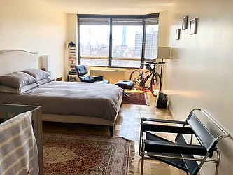 Rented by City Connections Realty