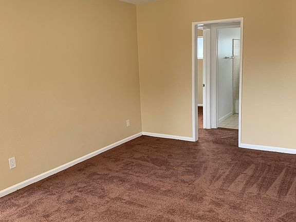 2nd image of 410 N Bush St #F