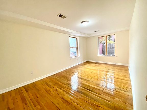 5th image of 406 15th St Ste 1