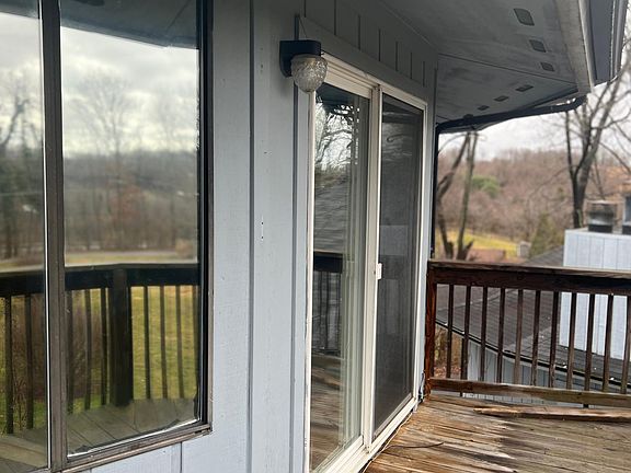 4th image of 206 Knoll Dr #200