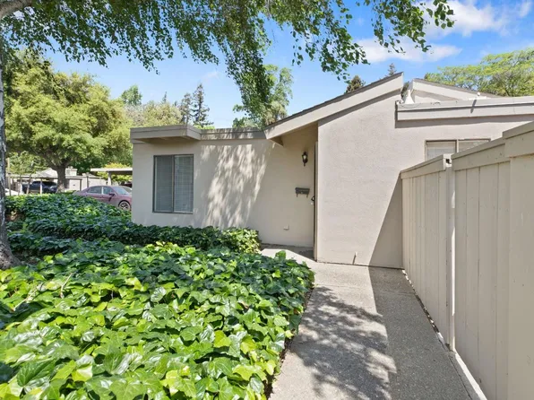 3518 W Benjamin Holt Dr, Stockton, CA 95219