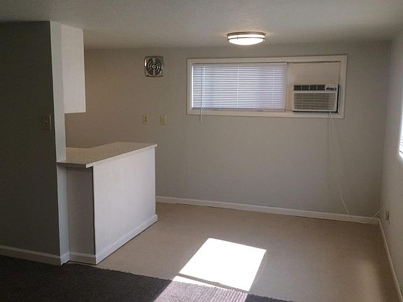 4th image of 404 S 17th Ave