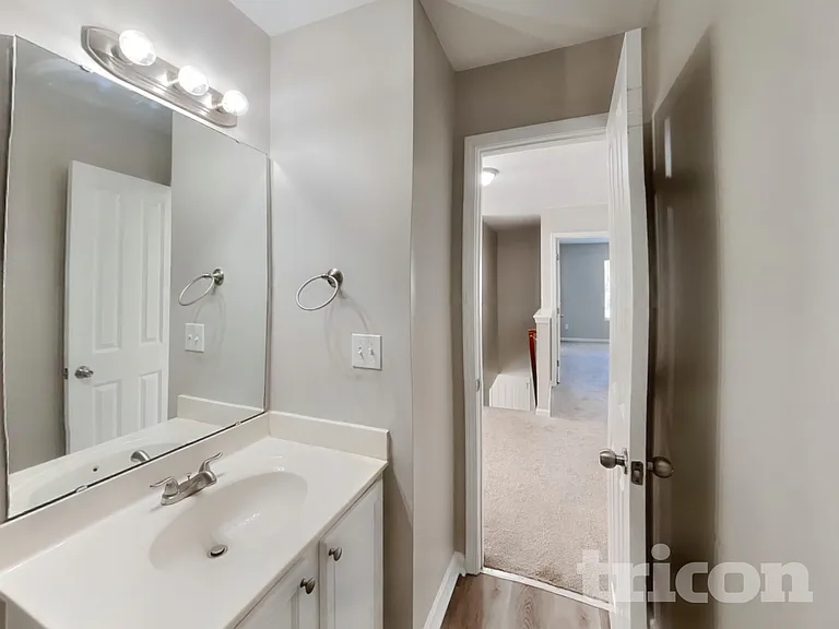 6867 Horseback Ln — Photo 15