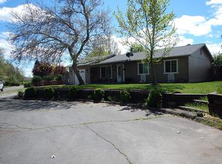 25730 Saddle View Ct, Fall River Mills, CA 96028