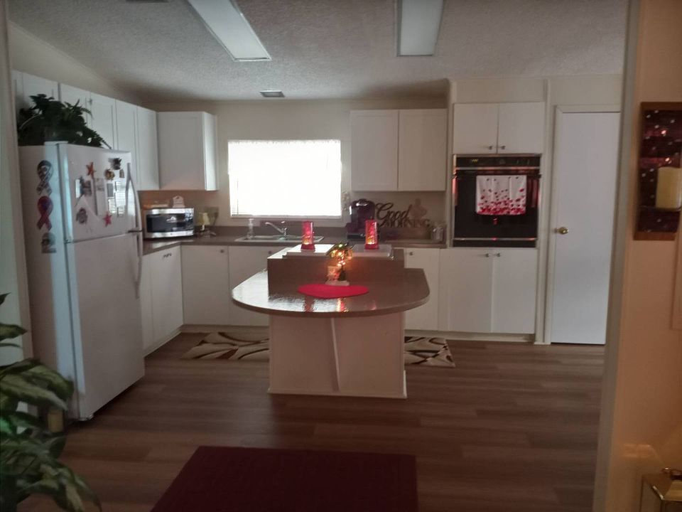 1st image of 39646 Sierra Dr