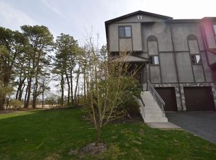 1108 Alpine Trl, Neptune, NJ 07753