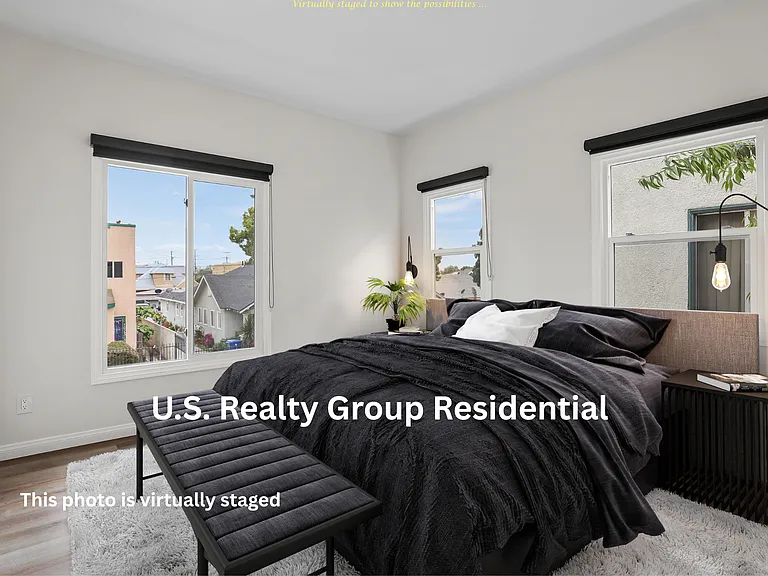 1045 W 42nd Pl #1 — Photo 8