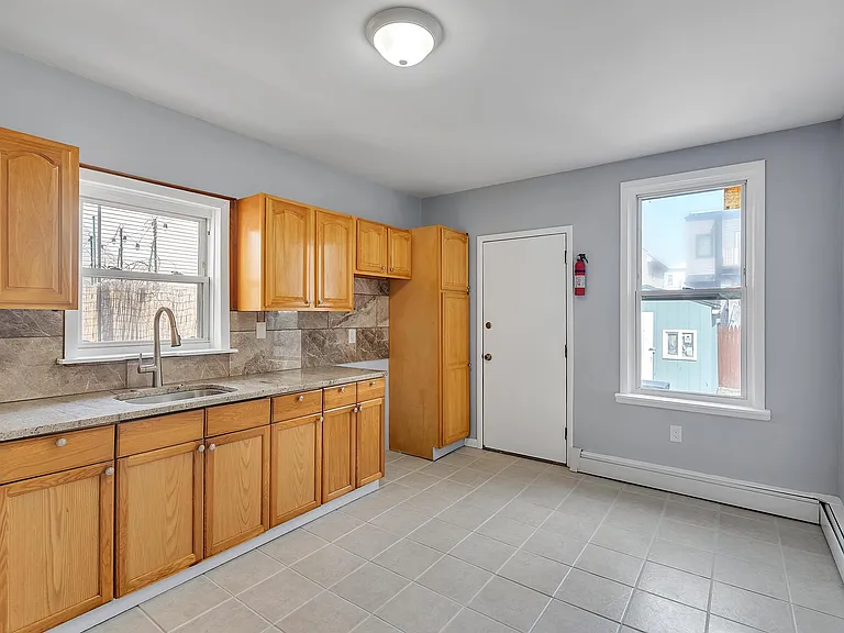 42 Greenville Ave #2 — Photo 10