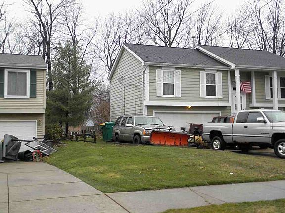 5th image of 4784 Farley Dr