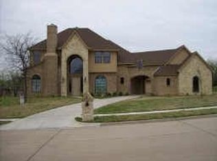 2737 Wood Lake Dr, Cedar Hill, TX 75104