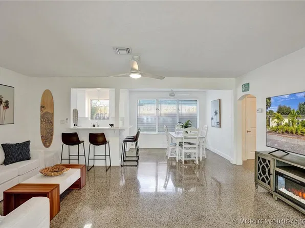119 SW 5th St #A-b-2, Stuart, FL 34994