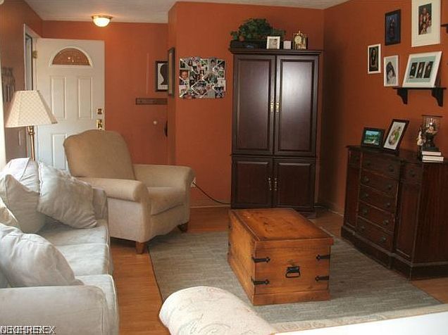2nd image of 29376 Stewart Dr