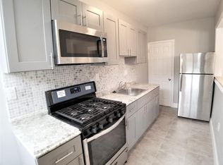 5541 Matthews St, Philadelphia, PA 19138