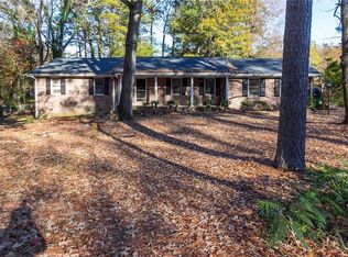 1624 Rhonda Ln, Stone Mountain, GA 30087