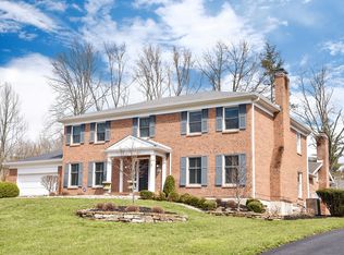 2437 Royalview Ct, Cincinnati, OH 45244