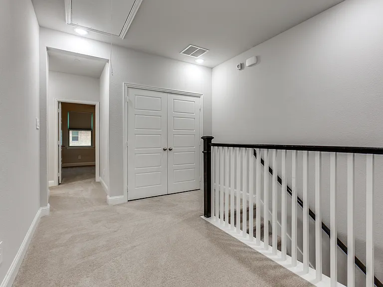 1888 Strand St — Photo 12