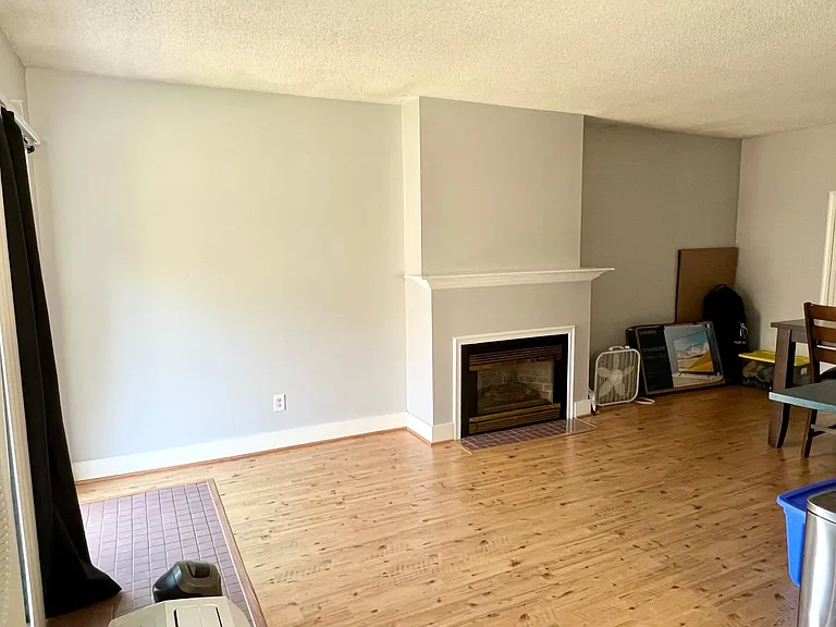 7 W Raleigh Rd #B — Photo 7