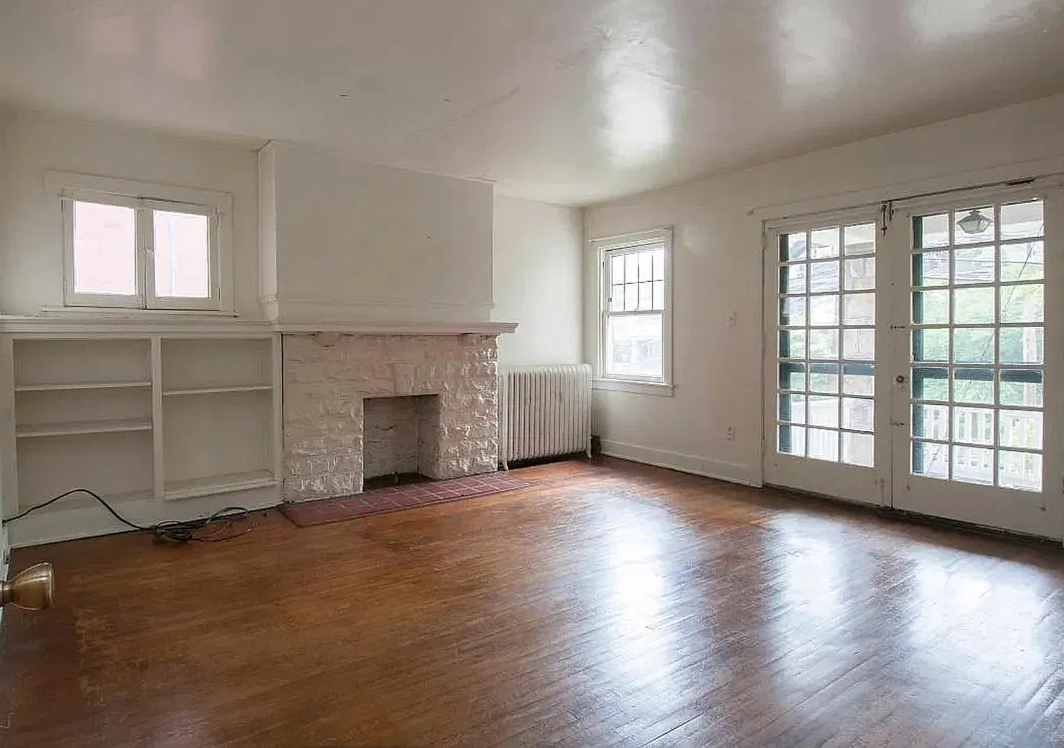 3-Bedroom Apartment | Available Now | $300 Off Your Third Month's Rent! — Photo 3