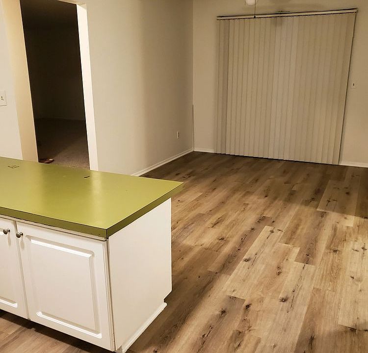 1st image of 609 S Cypress St #0